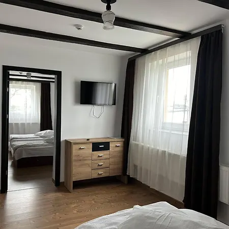 Hotel Intim-2