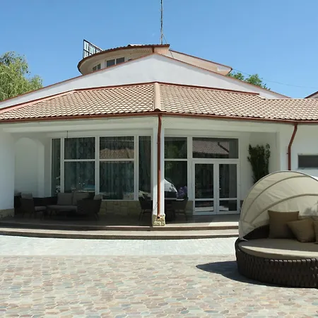 Steaua Apelor Family Resort-2