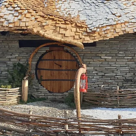 Valea celor Doisprezece-2