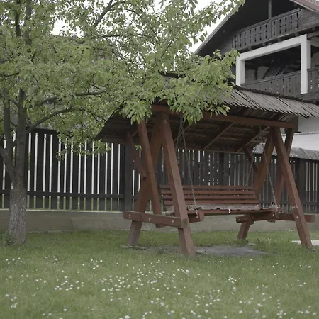 Pensiunea Magnolia-3
