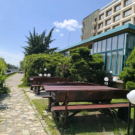 Hotel Carpati-3