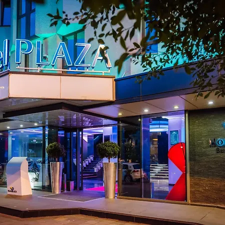 Plaza V Hotel-3