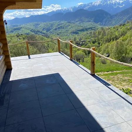 Magura Little Chalet-2