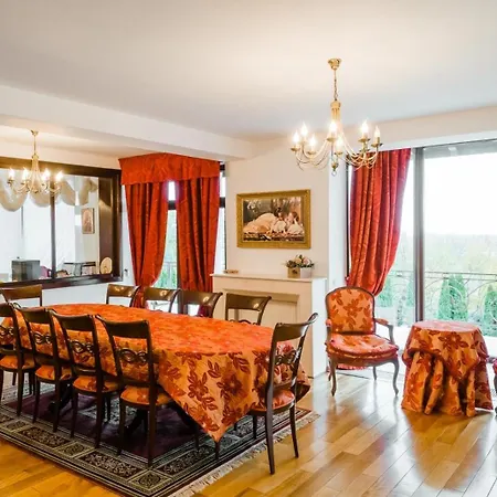 Hidden Hills Villa-3
