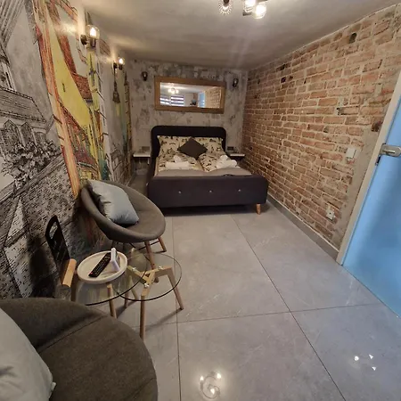 Old Town Studio Apartment-3