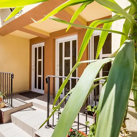 Casa Dinii-2