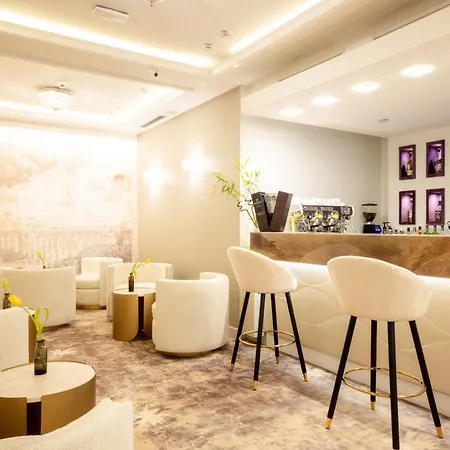 Tresor Le Palais Timisoara, Curio Collection By Hilton-2