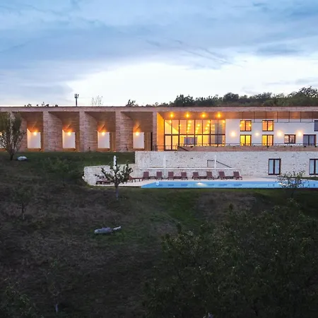 ViilA Cheia-2