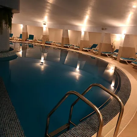 Condor Resort-2