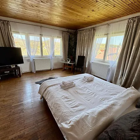 Cozy Villa With A Beautiful View, Terrace And Nature-2