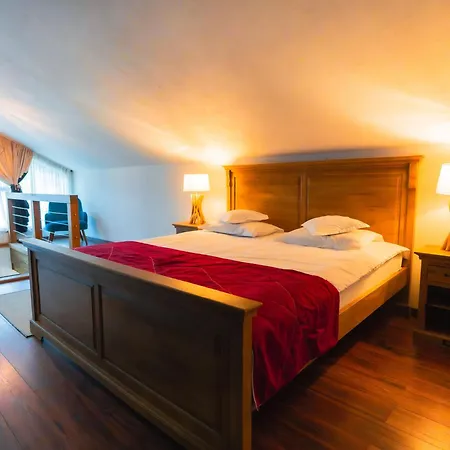 Kaban Boutique Hotel - 5Star Central Villa In Vatra Dornei-2