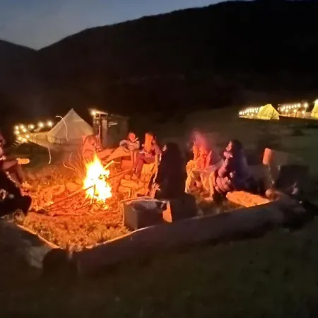The Hunters Glamping-3