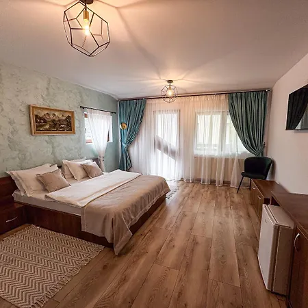La Colțul Castelului Bran Boutique-2