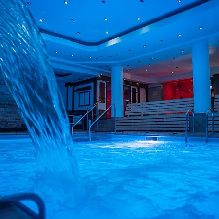 Hotel Carpathia-2