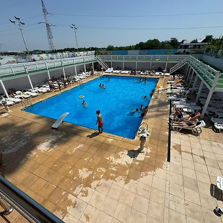 Hotel Imperium&Pool-3
