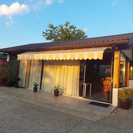 Pensiunea Prestige House-3