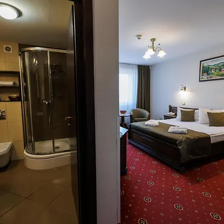 Apollo Wellness Club-2