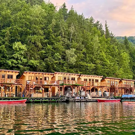 Holiday Bicaz Bungalows On The Lake-3