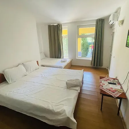 Vila Stefan Pescarusului Costinesti-2