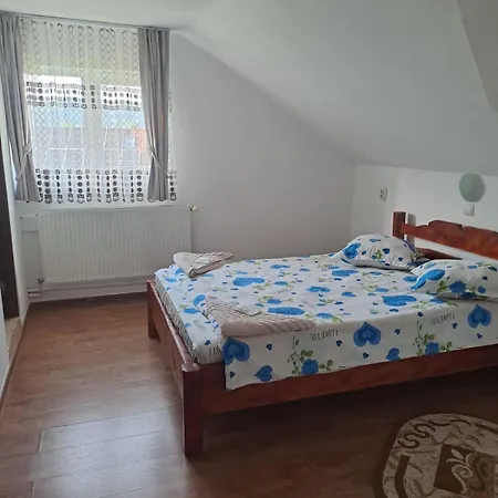 Casa Cipri Si Alex-2