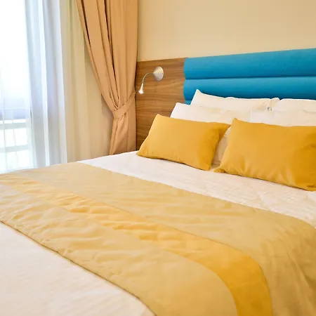 Hotel Capitolina City Chic-3
