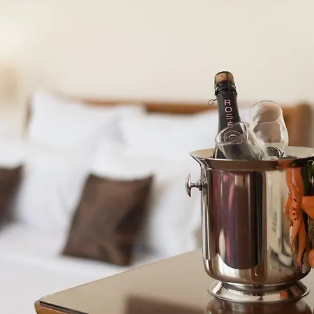 Hotel Athos R.M.T.-3
