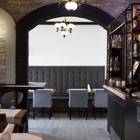 Ambra Boutique Hotel & Bistro-2