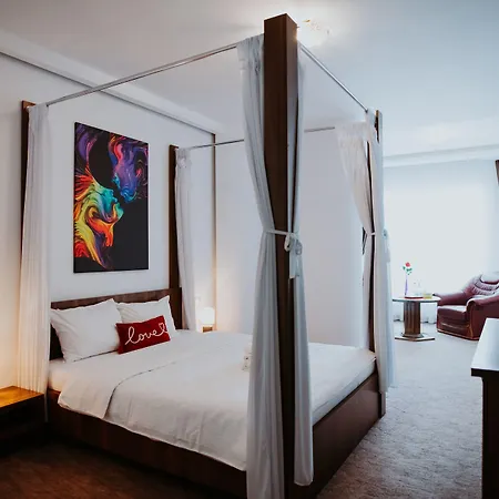 Hotel Select-3