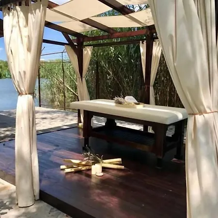 Country Spa Retreat-2
