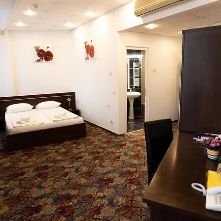 Hotel Select-3