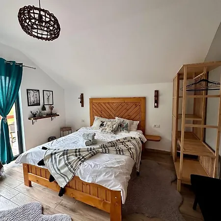 Casa De Sub Munte Cozy Chalet-2