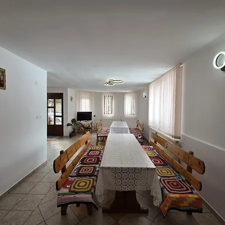 Casa Cerbu-3