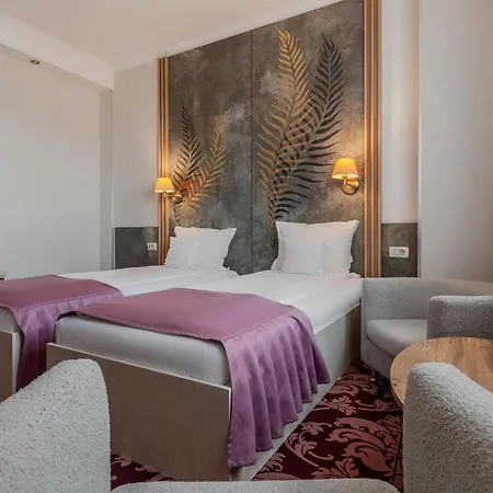 Hotel Nevis Wellness & Spa-2