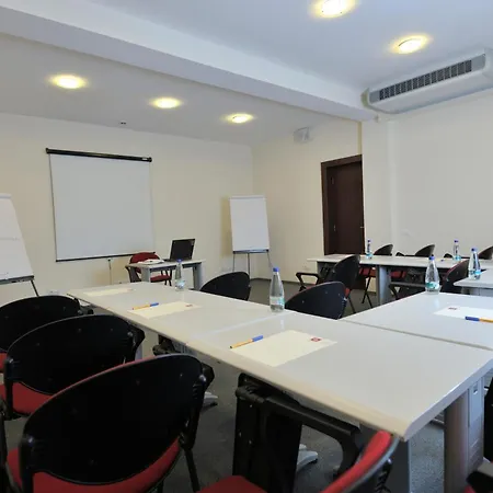 Zan Hotel Voineasa-3