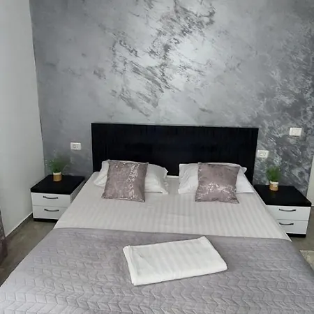 Complex Astoria mamaia nord-2