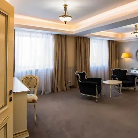 Hotel Roman By Dumbrava Business Resort-2
