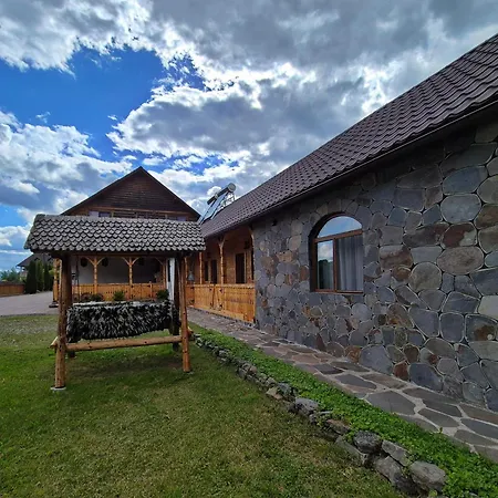 Acasa in Maramures-3