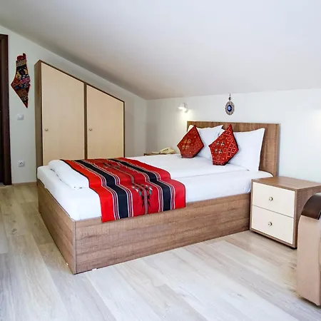 Hotel Poezia-2