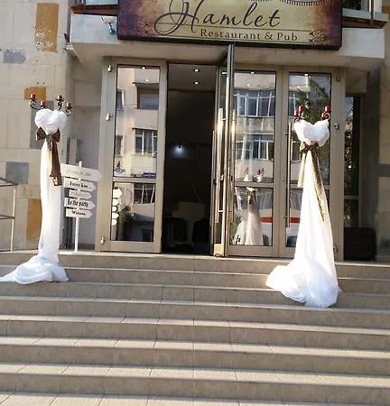 Hamlet Hotel-3