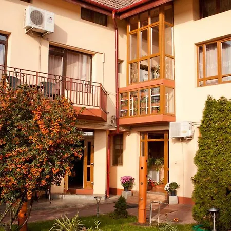 Pensiunea Vlad Home-2