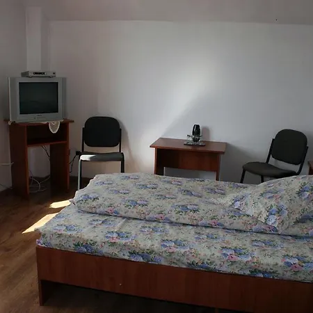 Pensiunea Pui de Urs Sirnea-2