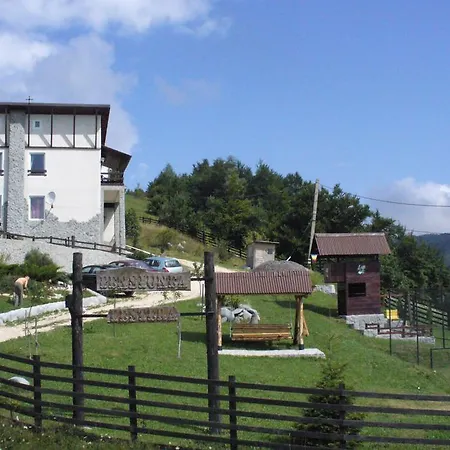 Pensiunea Pestera-3