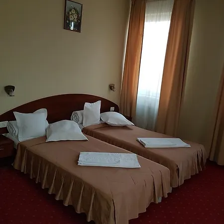 Hotel Iris-3