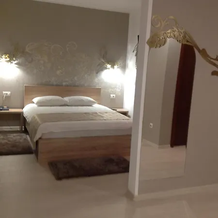Hotel Royal-2