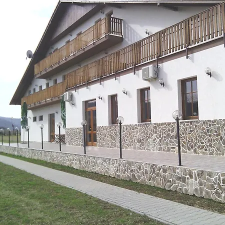 Pension Cetate Valcău de Sus-3