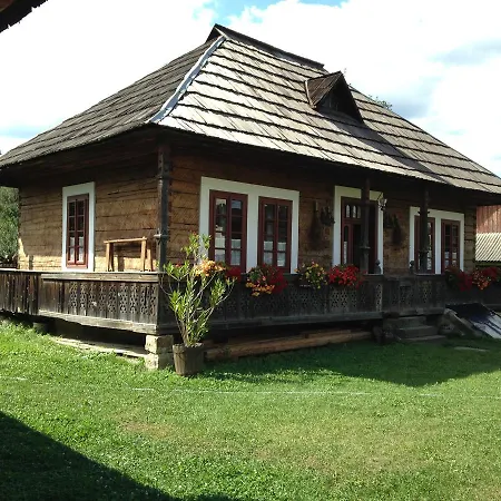 Casa Bunicii din Bucovina-3