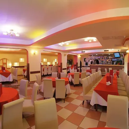 Hotel Martisorul-3