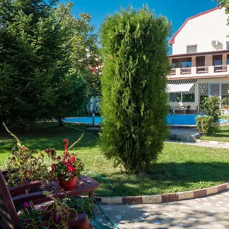 Pension Motanul Galanton-2