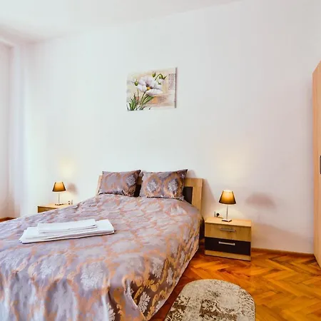 Ivy Residence-3