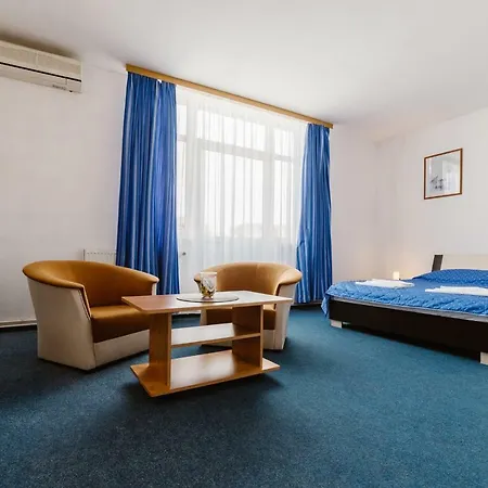 Hotel Iris-3